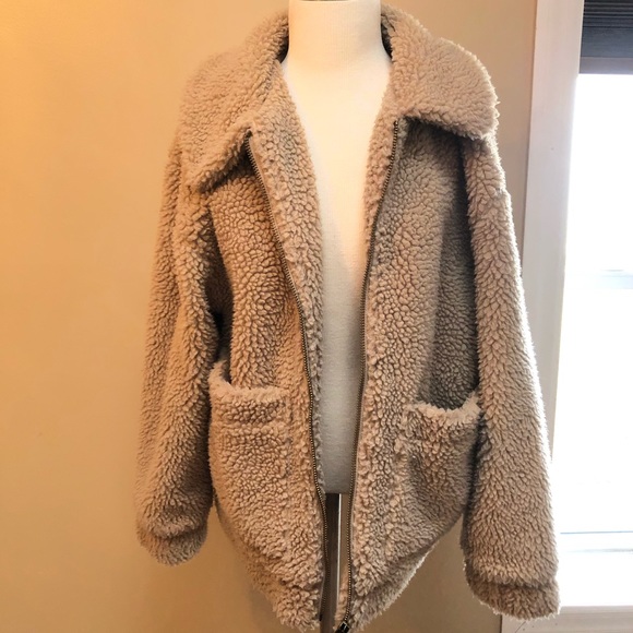 Sherpa Jacket - Picture 2 of 5